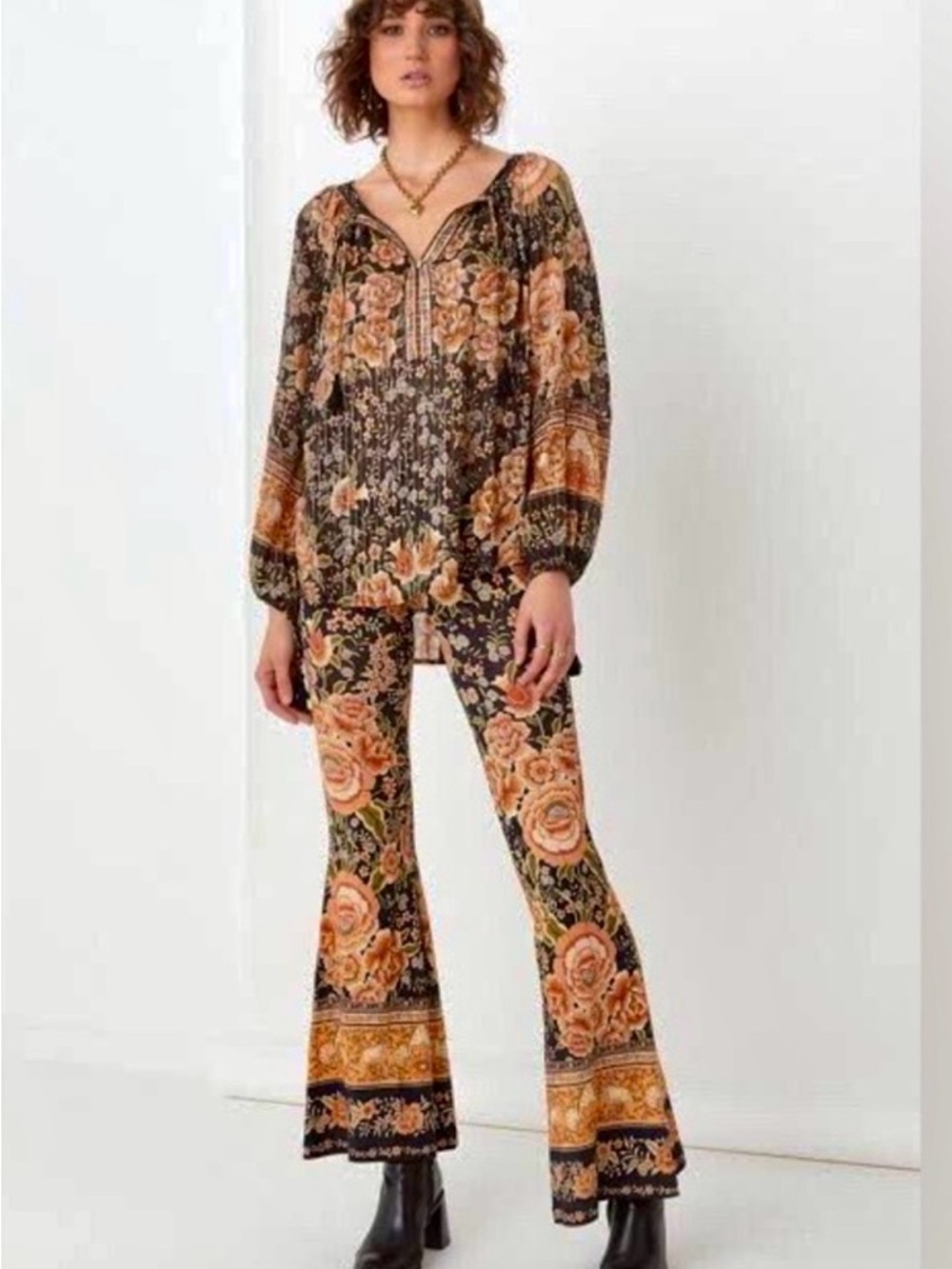 Spell & The Gypsy Collective 2 piece includes Mystic blouse and Mystic Flares